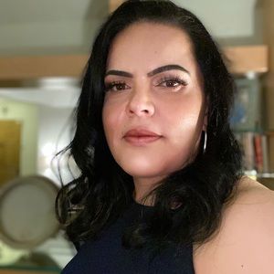 Meet your Posher, Lorena